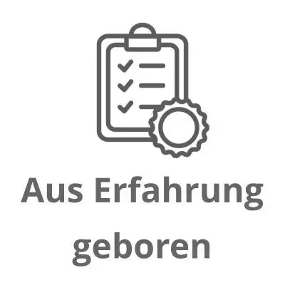 Klemmbrett-Icon mit Siegel und dem sichtbaren Text „Aus Erfahrung geboren“